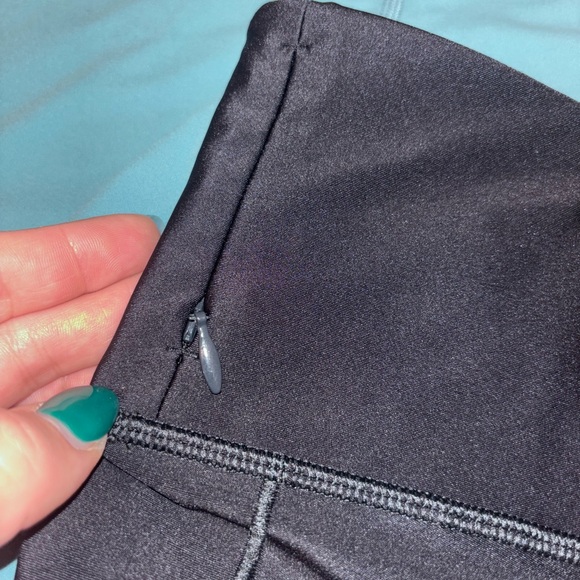 [HIGH RISE] ATHLETIC SHORTS BUNDLE - Picture 4 of 10